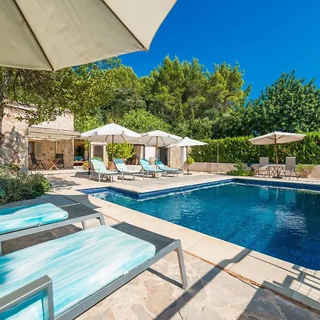 Coster Villa