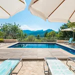 别墅 Coster 波连斯萨